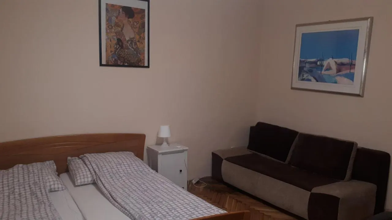 Apartamento Garibaldi Apartman Budapest